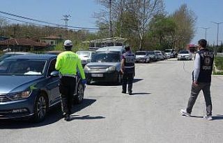 Kısıtlama başladı, Uşak’ta denetimler arttı