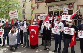 Kısıtlama kalktı, evlat nöbetindeki aileler soluğu...