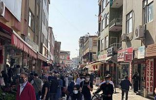 Kısıtlama öncesi alış veriş yoğunluğu