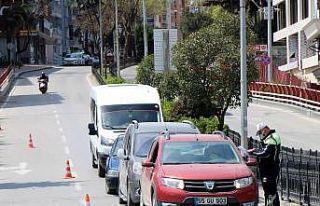 Kısıtlamada polisin muaflarla imtihanı