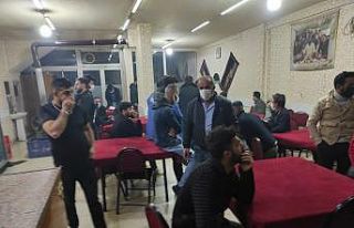 Kısıtlamada "yok artık dedirten görüntü"...Polisi...