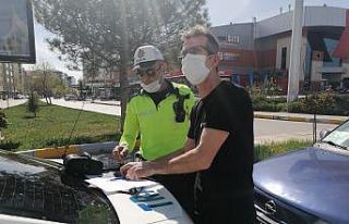 Kısıtlamayı deldi, ceza yedi, polise “Vicdansızlık”...