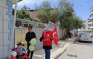 Kızılay Alaşehir’de de çocukları sevindirdi