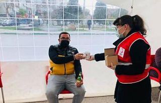 Kızılay’dan kan bağışında bulunanlara hediye