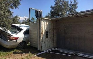 Kontrolden çıkan kamyonet otomobilleri kullanılmaz...