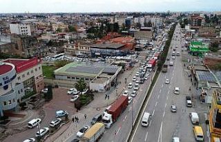 Köprü çalışması trafiği felç etti: 9 kilometrelik...