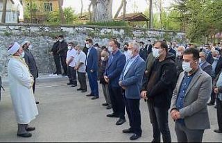 Korona virüse yenik düşen gazeteci Soner Toros...