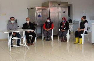 Kozan Aşevi’nden Ramazan’da cenaze sahiplerine...