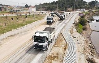 Küçükköy kavşağı araç ve yaya trafiği için...