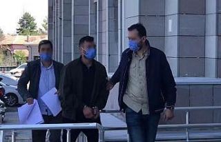 Kuyumcudan 3 bilezik çalan şüpheli adli kontrolle...