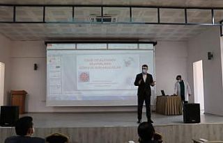 Lapseki’de muhtarlara Covid-19 bilgilendirmesi