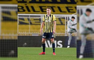 Leicester’de hedef Szalai