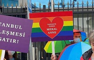 LGBT üyelerinden İYİ Parti lideri Meral Akşener’e...