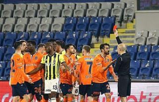 Mahmut Tekdemir, ligde 9 yıl sonra kırmızı kart...