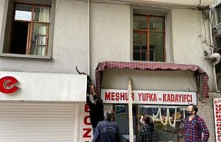 Mahsur kalan kediye esnaftan yardım eli