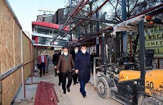 Malatya Büyükşehir, Çilesiz otobüs durağını...