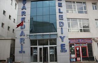 Malazgirt Belediyesinden sıcak ekmek dağıtımı