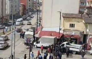 Manav personeli ile pazarcılar birbirine girdi