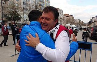 Manisa FK, şampiyonluğunu namağlup ilan etti