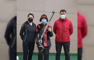 Manisalı atıcı Gülşen’den gümüş madalya