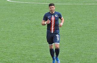 Mardin Fosfatspor’un golcüsü Melih, performansıyla...