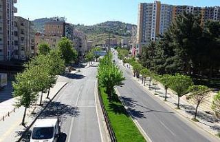 Mardin’de 23 Nisan’da cadde ve sokaklar sessiz...