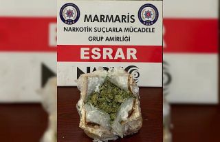 Marmaris’e otobüsle esrar getirirken polise yakalandı