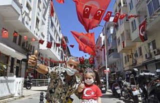 Marmaris’te 23 Nisan, 105 sokakta balkonlarda kutlanacak