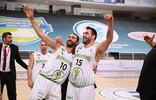 Merkezefendi Basket şampiyonluk için gün sayıyor
