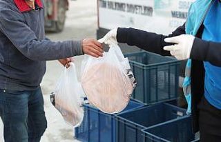 Merkezefendi Belediyesinden pide ikramı
