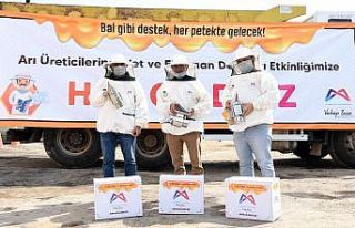 Mersin Büyükşehir Belediyesinden arıcılara ekipman...