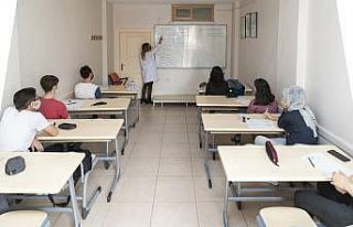Mersin’deki kurs merkezlerinde eğitim, alınan...
