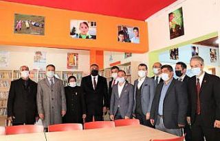 Mersinli Şehit Durmuş Tek’in adı, okul kütüphanesinde...