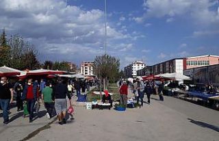 Merzifon’da kısıtlama öncesi alışveriş telaşı