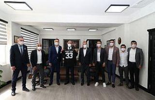 MHK üyesi Tozlu’dan, Şahne’ye 33 numaralı forma