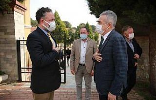 Milletvekili Savaş, ADÜ’lü öğrenciler ile buluştu