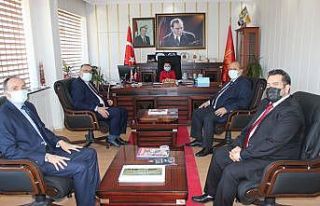 Minik İpek Nur Kaya bir günlüğüne Osmaneli Kaymakamı...