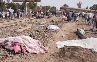 Mısır’da tren raydan çıktı: 8 ölü, 97 yaralı