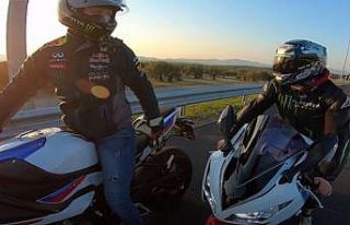 Motosikletli grup otoyol gişelerinden kaçak geçti;...