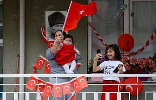 Muratpaşa’dan 23 Nisan konvoyu