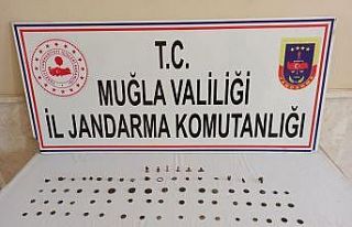 Müşteri ararken yakalandı