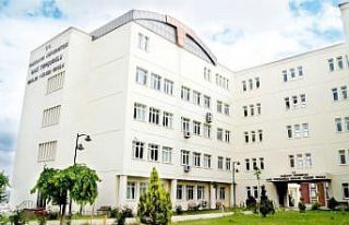 Naci Topçuoğlu MYO sıfır atık belgesi almaya...