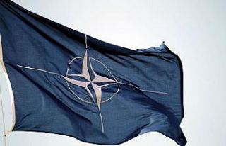 NATO, Afganistan’dan çekilmeye başladı