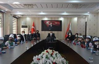 Öğrenciler, Emniyet Müdürü Ergüder’in 10 Nisan...