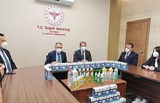 Öğrencilerden Sağlık Müdürlüğü’ne 20 bin...