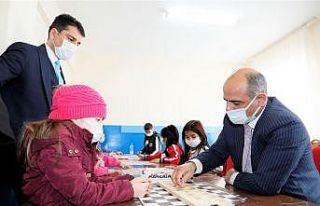 Öğrencilerin heyecanı başkanı heyecanlandırdı