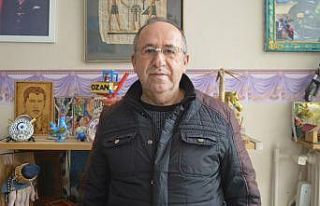 Öğretmen olmayıp nakliyeci oldu, okumamanın hasretini...
