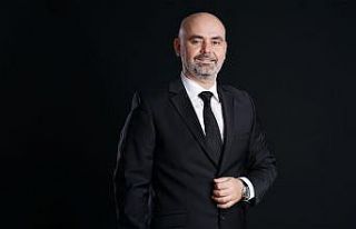 Op. Dr. Salih Onur Basat: ”Pandemi sonrası estetiğe...