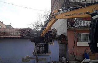 Osmangazi’de metruk binalar huzur ve güvenlik için...