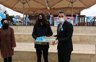 Otizmi en iyi anlatan öğrenciler kazandı